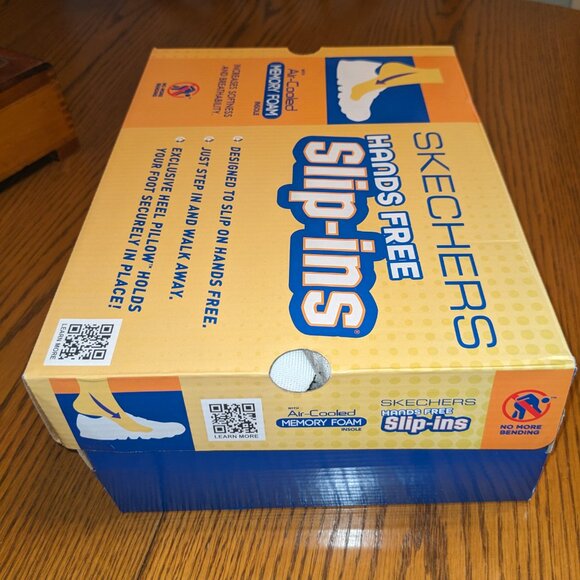 Skechers Hillcrest Sunapee Shoes - Picture 3 of 7